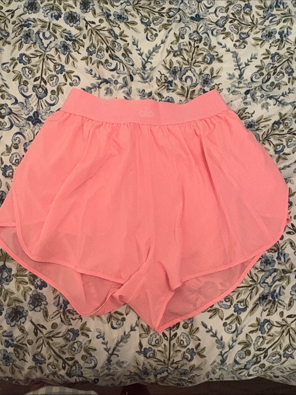 ALO Yoga Coral Pink Chiffon-Layer Athletic Shorts